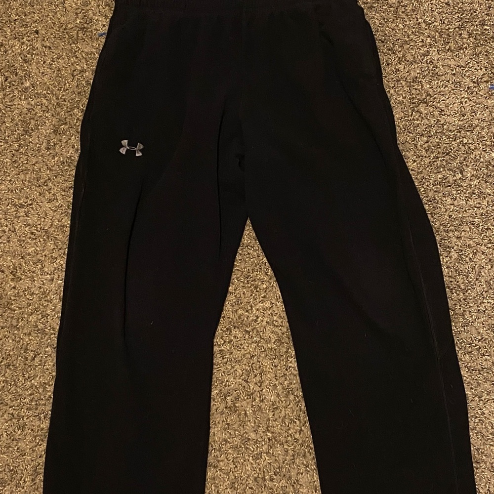 Men’s Under Armor sweats
